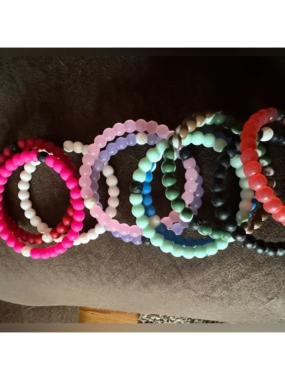 Lokai Bracelets- Lot of 16 Bracelets - Picture 8 of 11